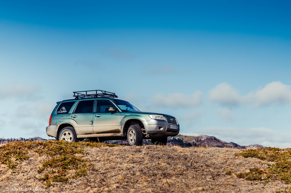 бац — Subaru Forester (SG)
