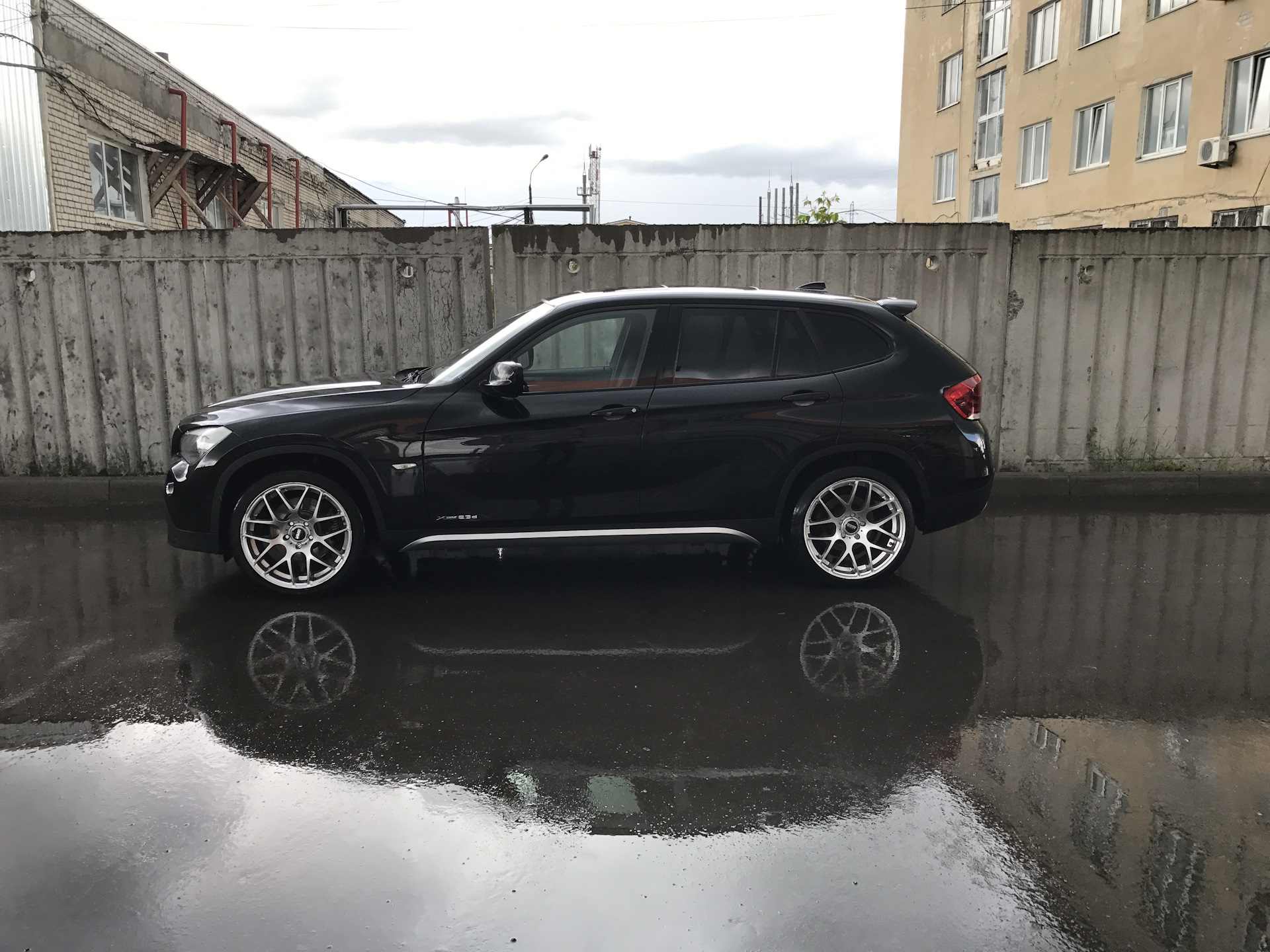 1 x r. BMW e84 r19. BMW x1 e84 r20. BMW x1 e84 диски. Диски БМВ х1 е84.