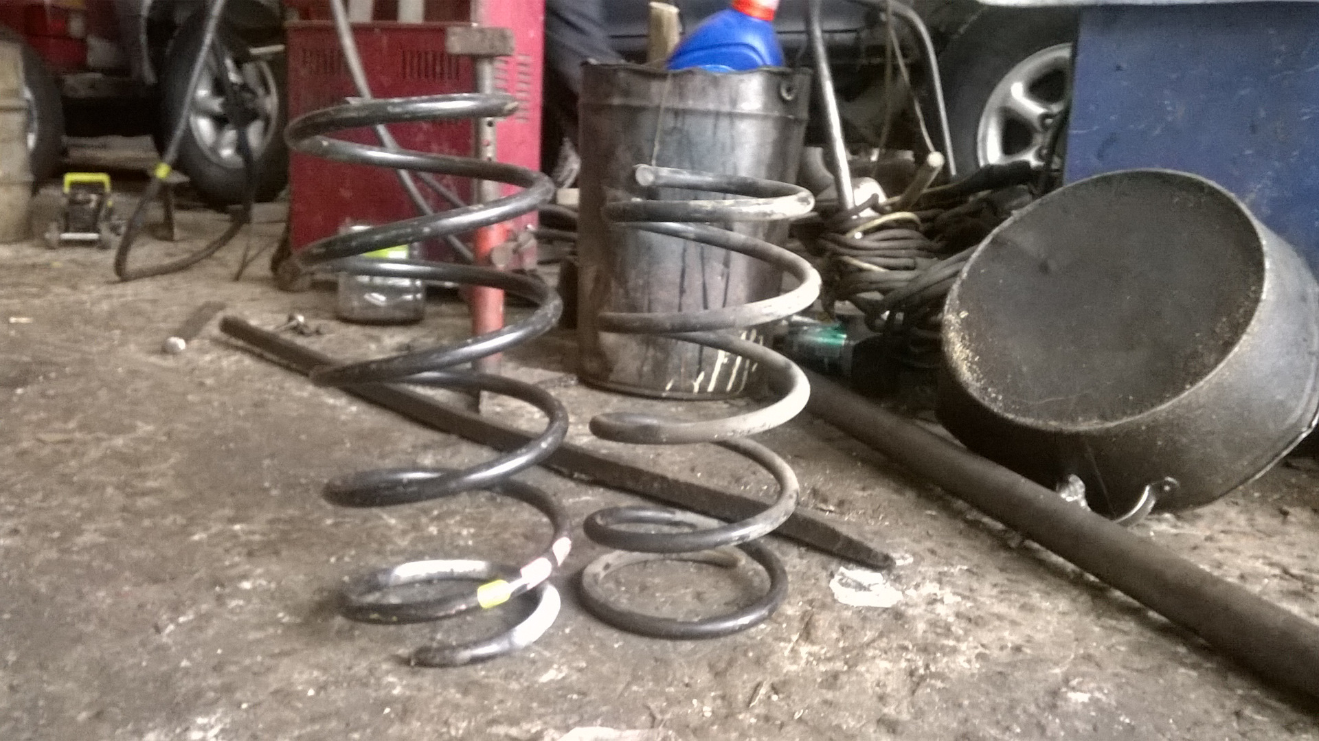 Задние пружины GWS китай. Часть 2 — Great Wall Safe, 2,2 л, 2006 года ...