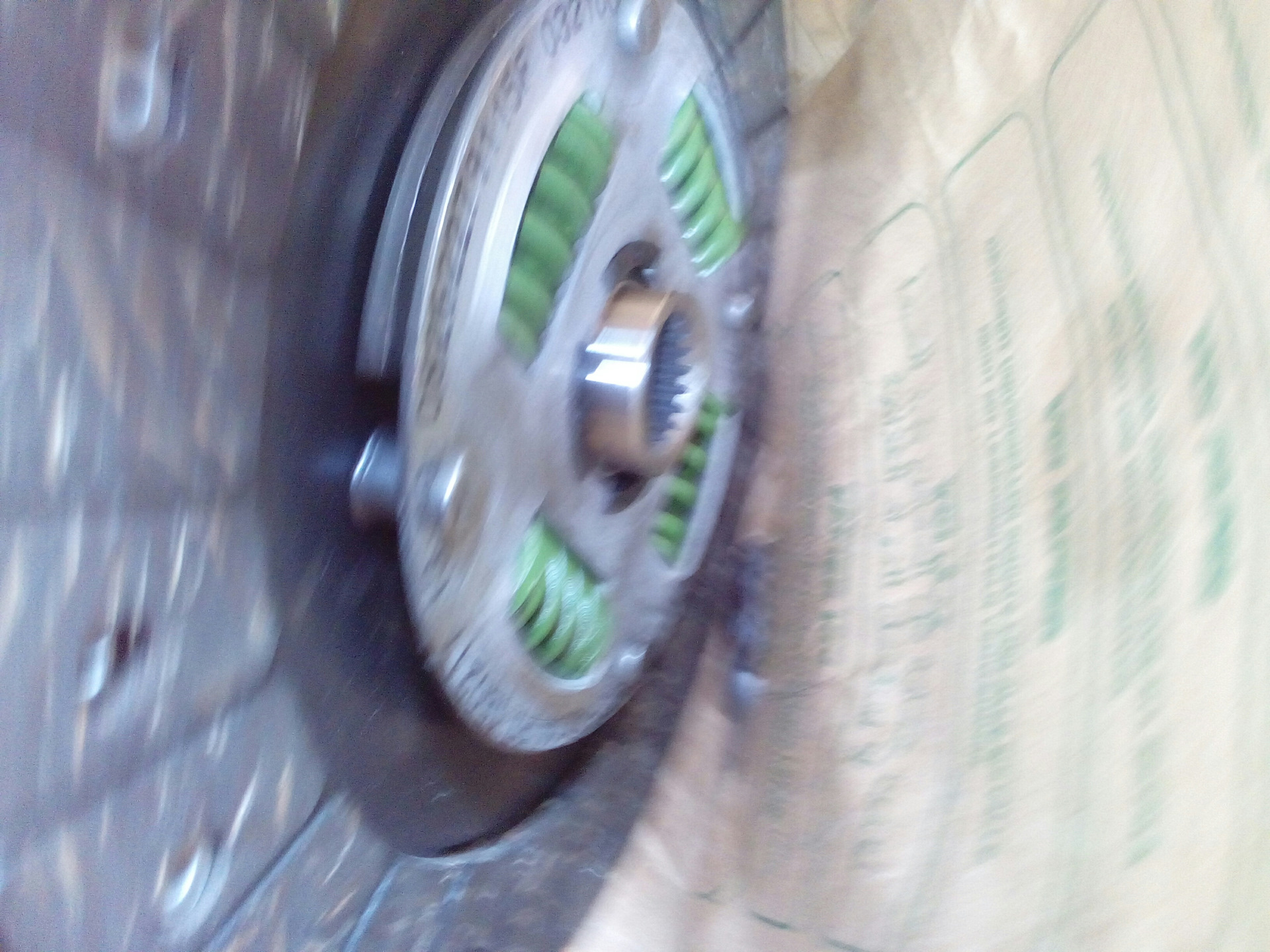 замена сцепления в сборе… — Lifan X60, 1,8 л, 2014 года | визит на ...