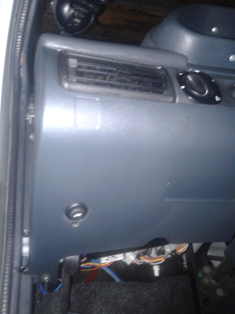 подключение электропривода двери багажника — Lada 2114, 1,6 л, 2013 ...