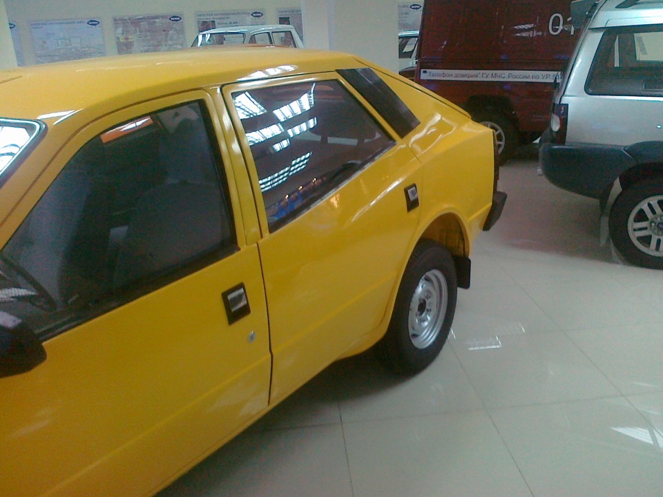 МУЗЕЙ ИЖАВТО г.Ижевск Часть_2 то что не пошло в серию… — ИЖ 2717, 1,7 л ...