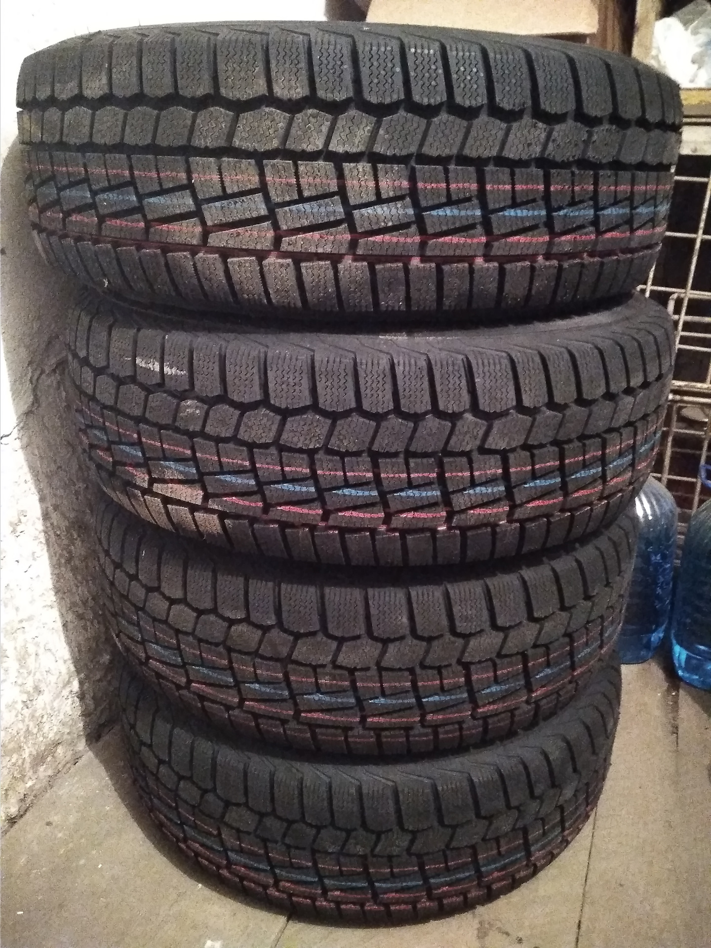 Viatti brina. Viatti Brina (v-521). Viatti Brina v-521 195/60r15 88т (Нжкм) 3150012. Виатти 195 60 r15 зима. 195/60r15 Viatti Brina v-521 88t.