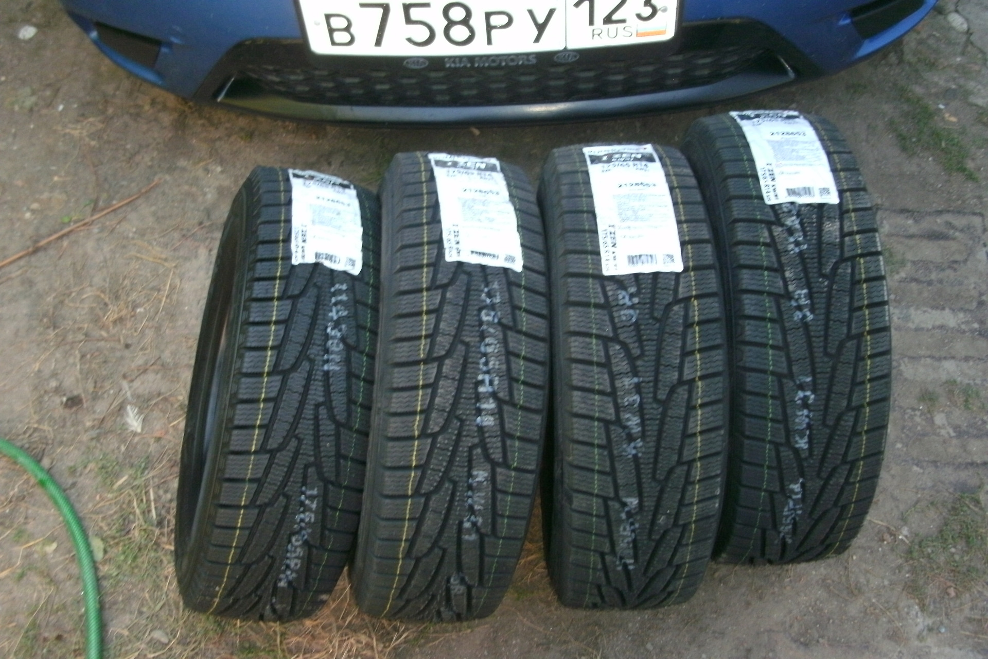 Зимняя резина Kumho I Zen KW 31 — KIA Rio (2G), 1,4 л, 2011 года | шины |  DRIVE2