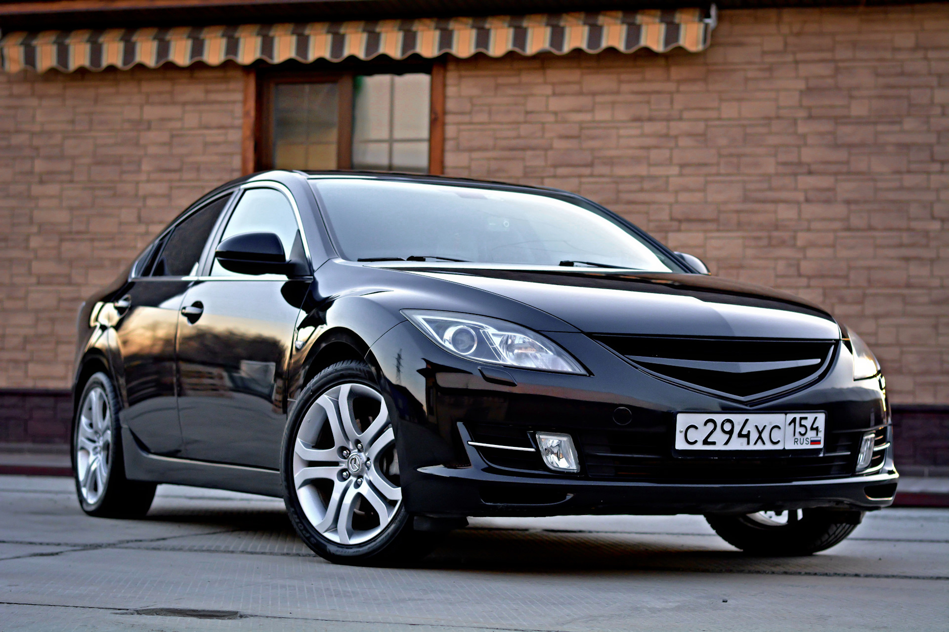 Мазда 6 gh 1.8. Mazda 6 60 чёрная. Мазда 6 черная 2007. Мазда 6 без значка. Мазда 6 драйв 2.