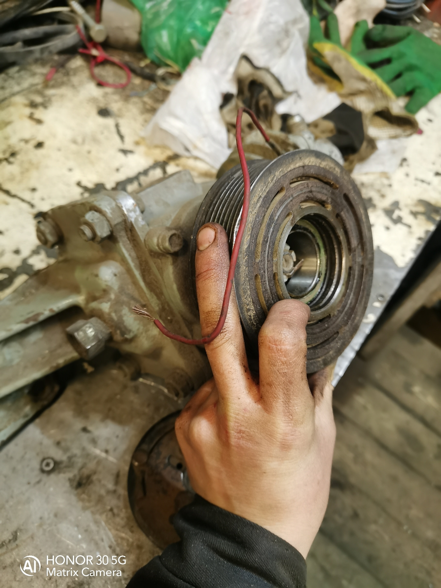 Электромуфта кондиционера на компрессор — ГАЗ Соболь 4х4, 2,4 л, 2008 ...