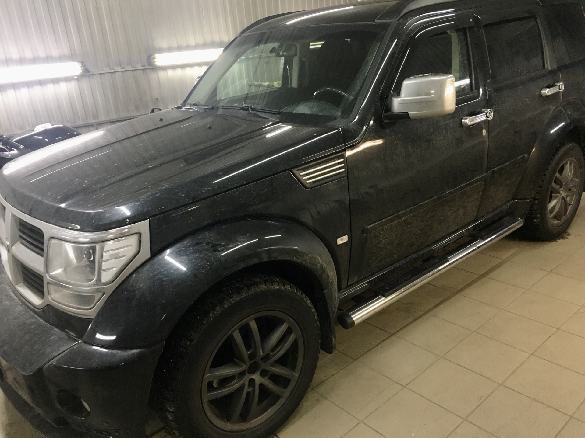 Пороги додж нитро — Dodge Nitro, 3,7 л, 2007 года | тюнинг | DRIVE2