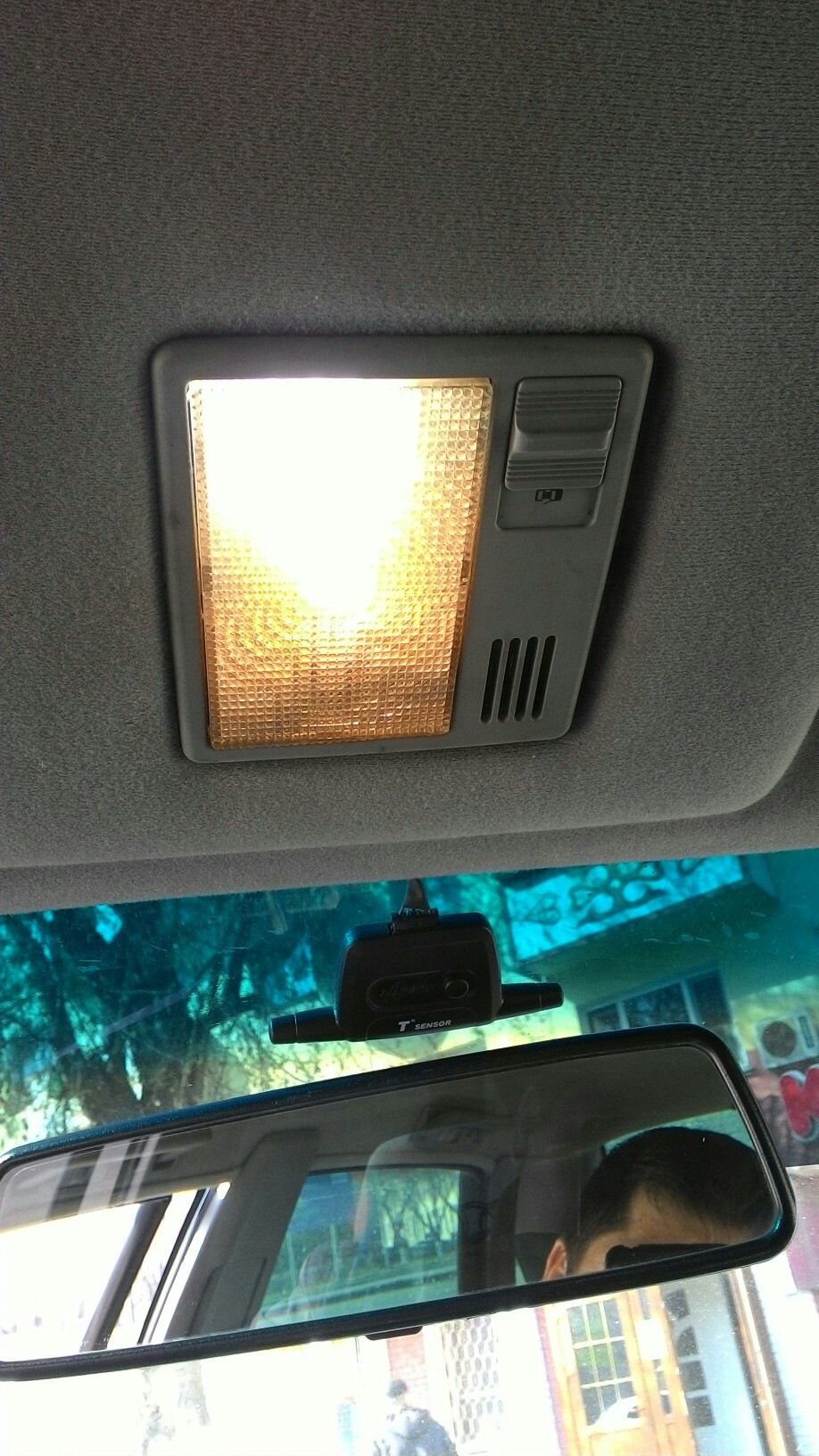 Салонный свет — Audi 100 (C4), 2,8 л, 1993 года | своими руками | DRIVE2