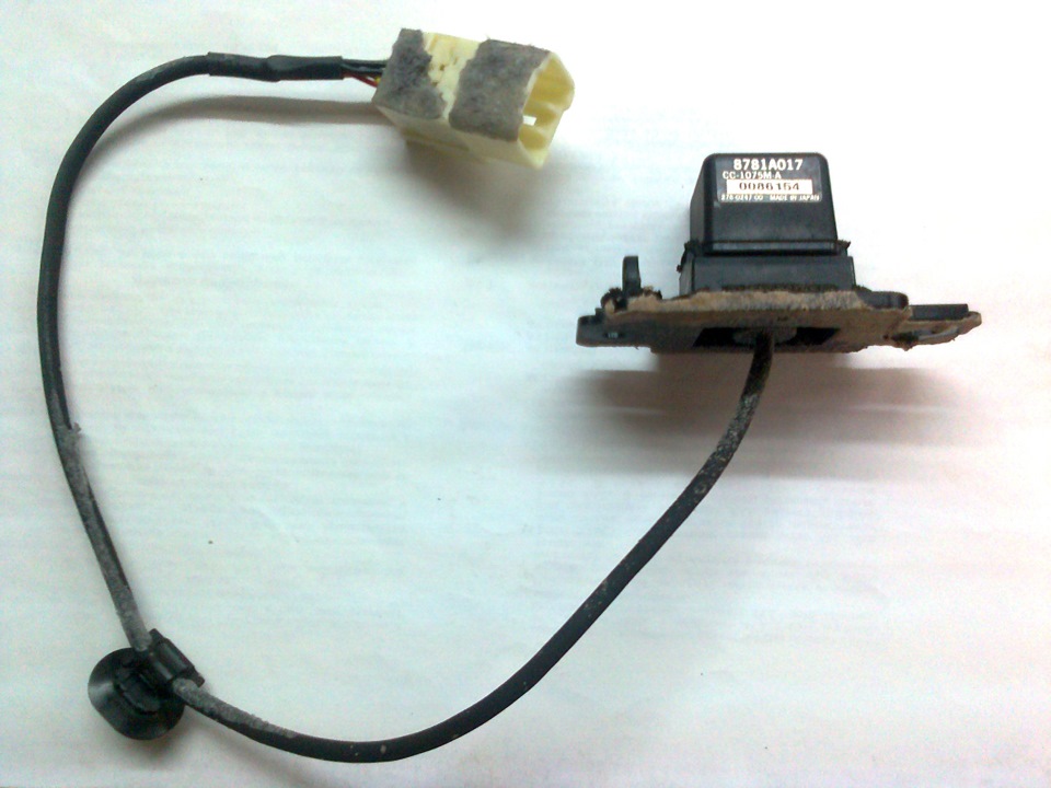 Камера заднего хода lexus gx 470. Замена камеры заднего хода. Камера для тойота королла 120 кузов. Камера заднего вида fielder 2005 года. Замена камеры заднего хода.