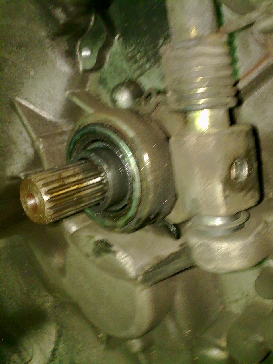 Втулка троса переключения передач лифан солано. 6. Задняя скорость лифан солано. Датчик задней передачи лифан солано. Мкпп лифан солано 620.