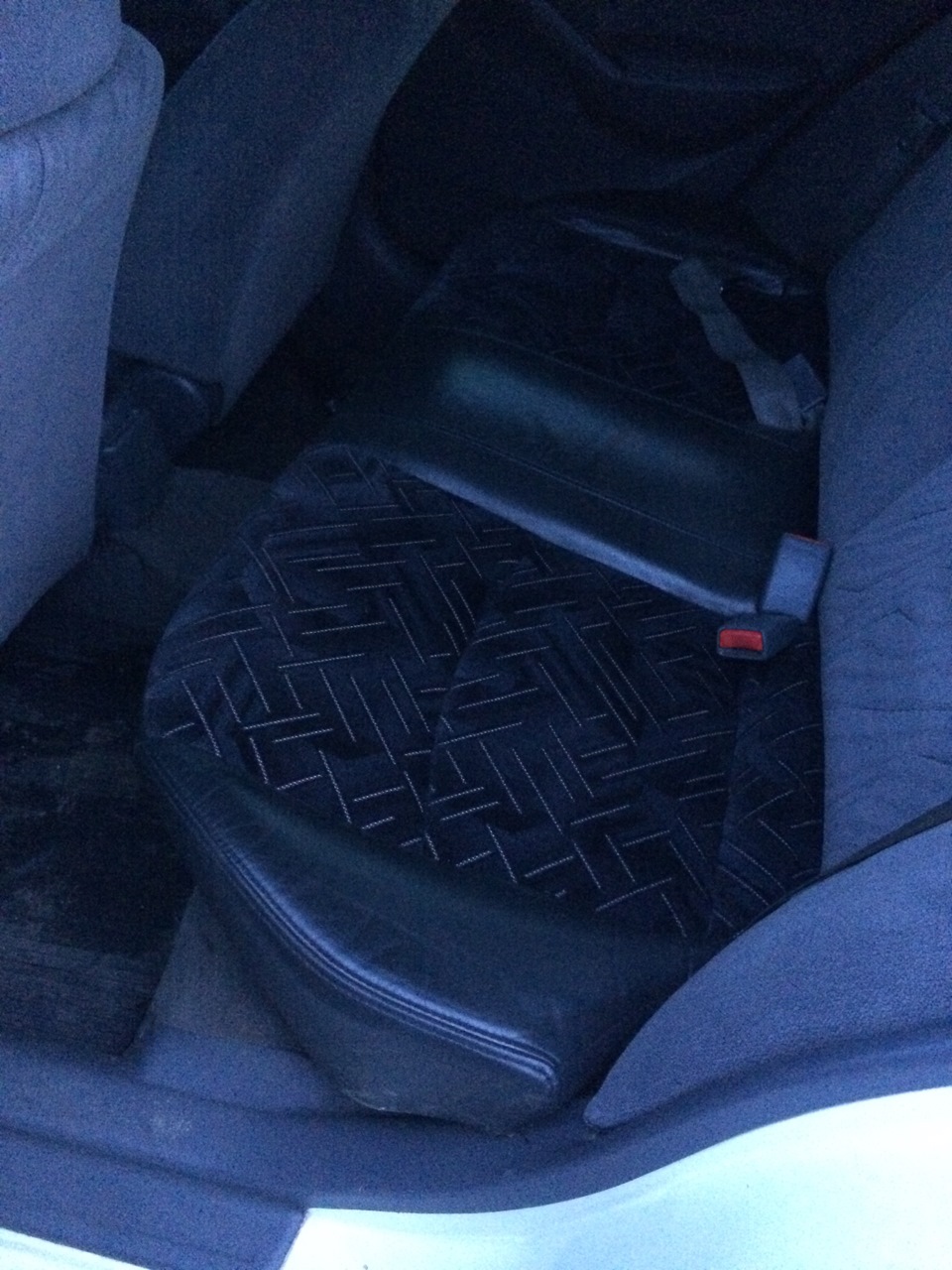 Примерка задних сидений от Torneo Sir-T — Honda Civic Hatchback (7G), 1 ...