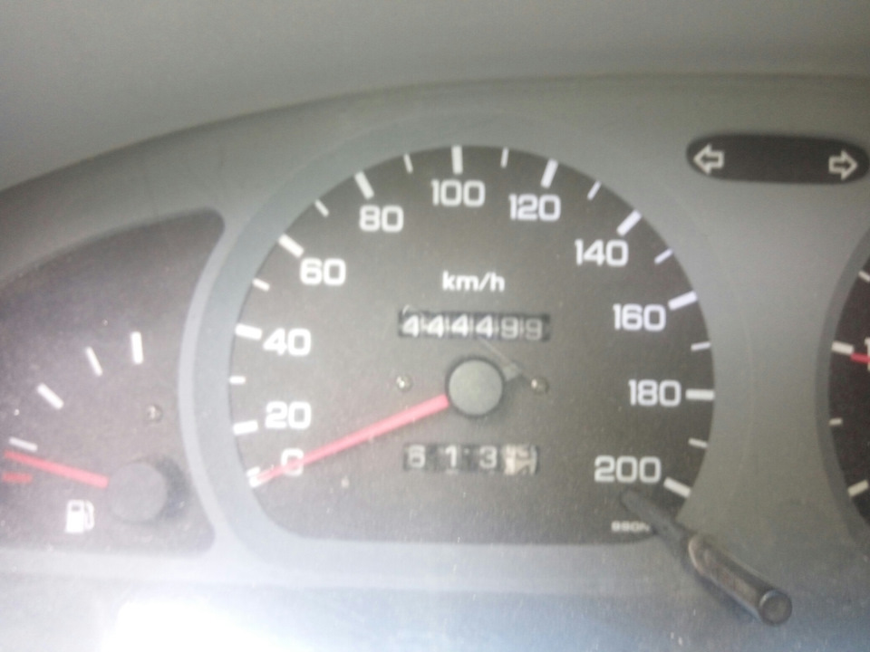 Красивые цыфры. — Nissan Almera I (N15), 2 л, 1998 года | наблюдение ...