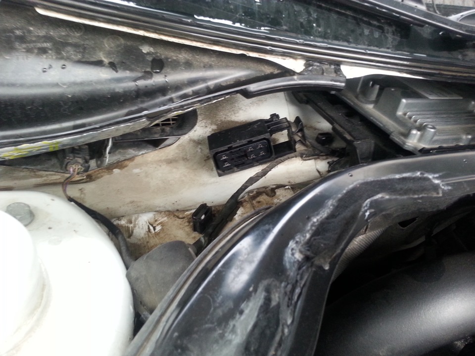 Снял так называемый Soundaktor (имитатор/усилитель звука двигателя ...