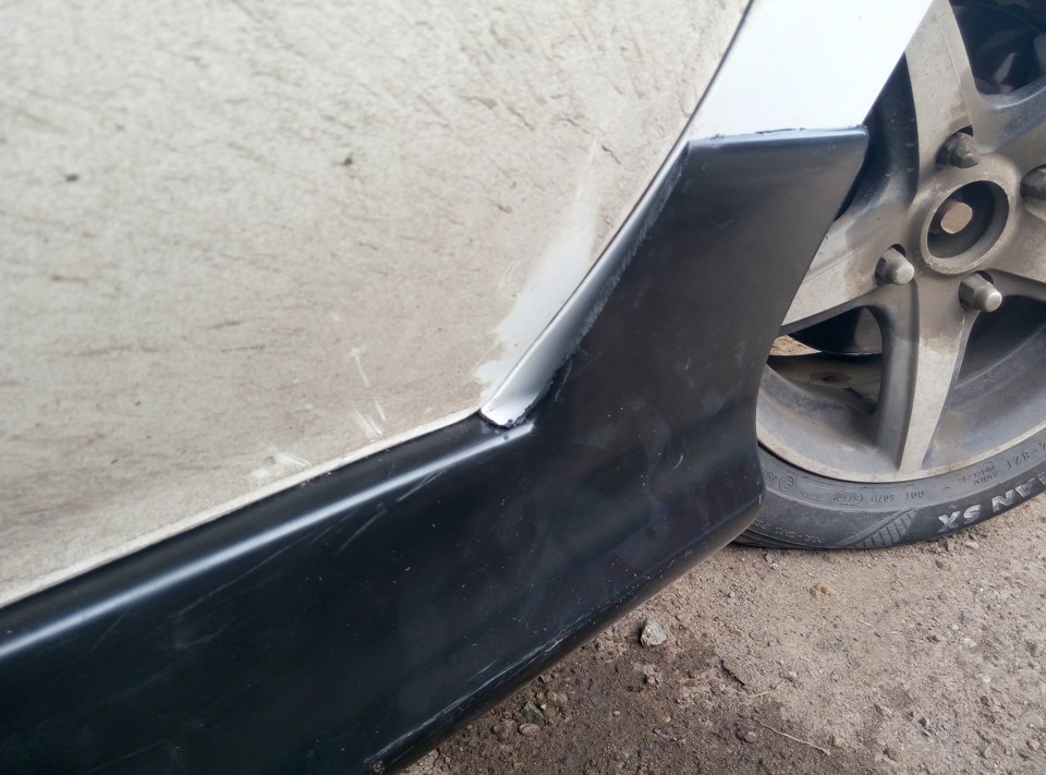 Фото в бортжурнале Nissan Sunny (B15). Запчасти на фото: 1005011