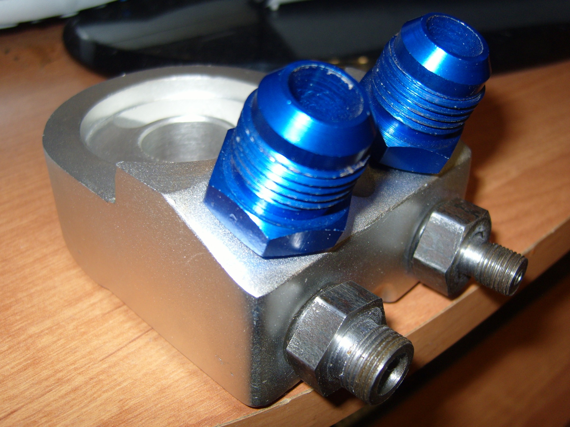 Проставка под датчик давления масла ваз под 1/8. Проставки под датчики. Проставка под датчик давления масла ваз. Проставки под датчики. Проставка для датчика охлаждающей жидкости 2108.