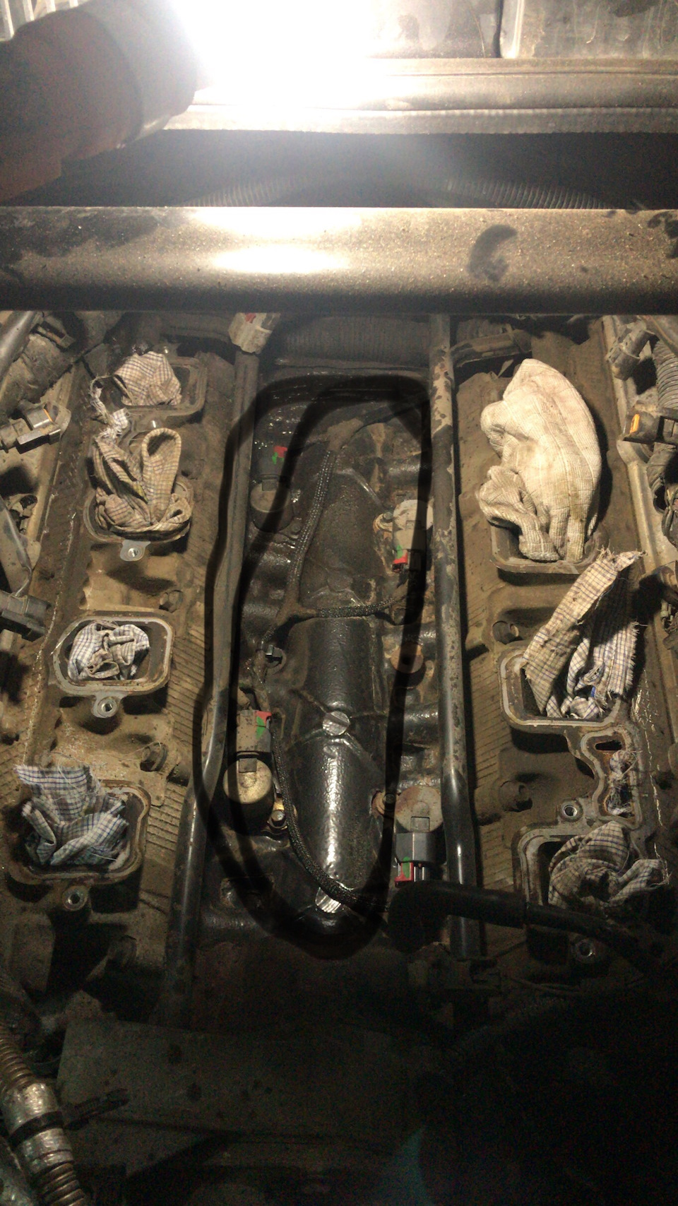 Вот тут стоит губка — Jeep Grand Cherokee (WK)