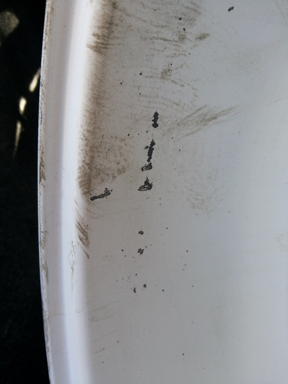 Поздравили с праздником на шиномонтаже ...