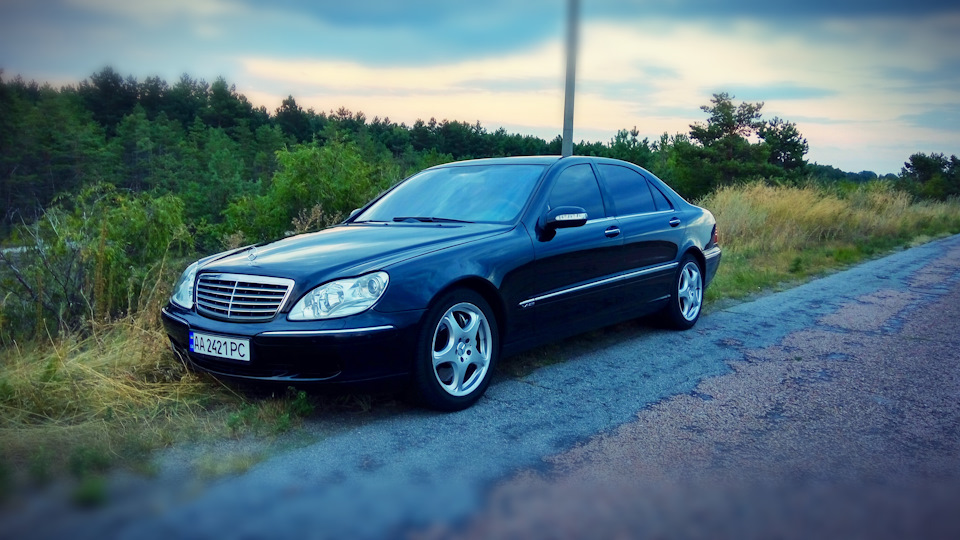 Отзывы 220. Мерседес s600 v12. W220 s600 v12. Mercedes-Benz s-class s600 v12. Мерседес s класс 220.073.