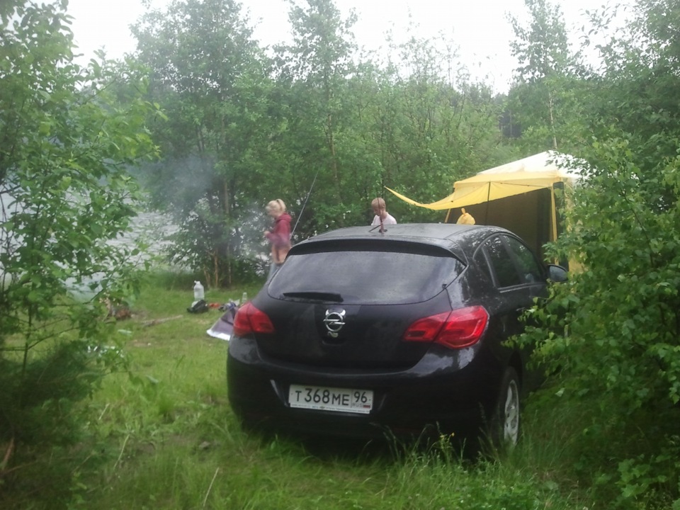 Проклейка и маленький джип — Opel Astra J, 1,4 л, 2011 года | тест ...