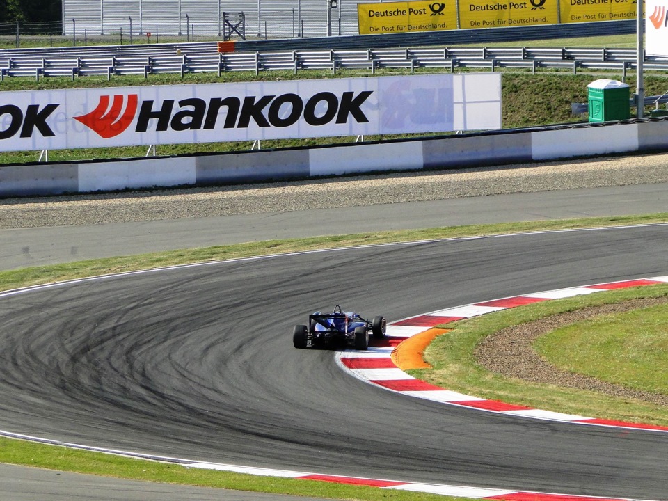 Moscow raceway assetto