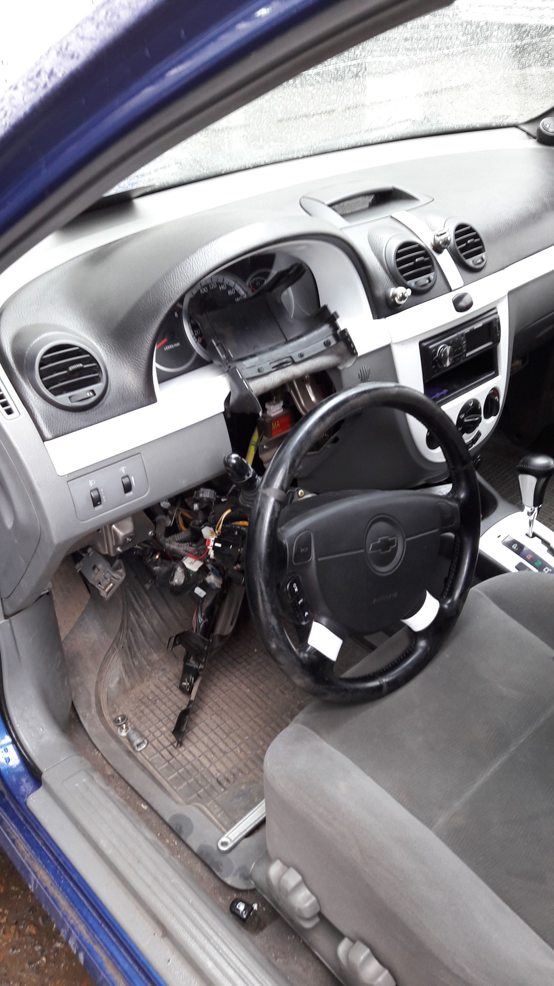 клинит руль при повороте chevrolet lacetti клинит руль при повороте chevrolet lacetti