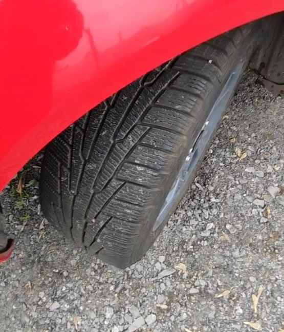 Переобувка на осеннее межсезонье 2023г и замена свечей. — Pontiac Vibe ...