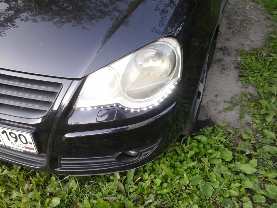 дхо и габариты сзади — Volkswagen Polo Hatchback Mk4F, 1,4 л, 2007 года ...