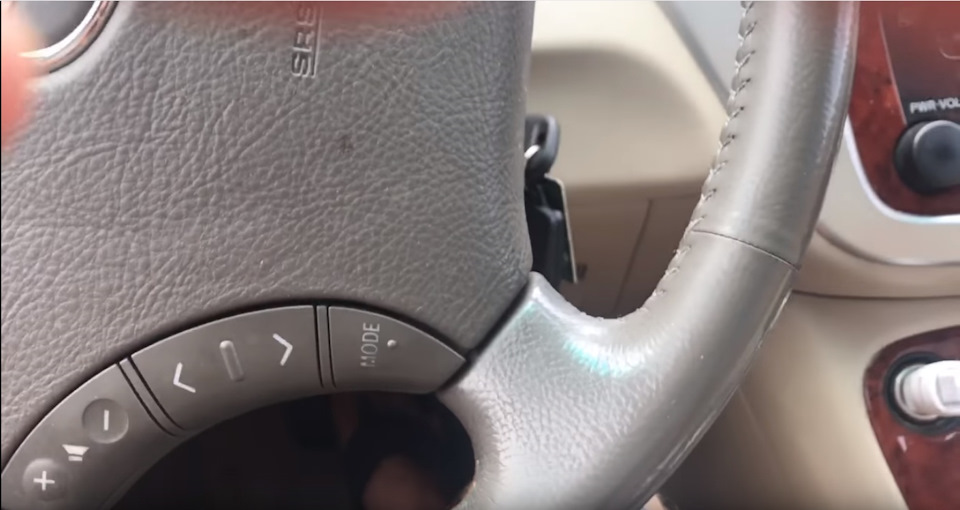 Похожее рулевое колесо как на Ховере. — Great Wall Hover, 2 л, 2012 ...