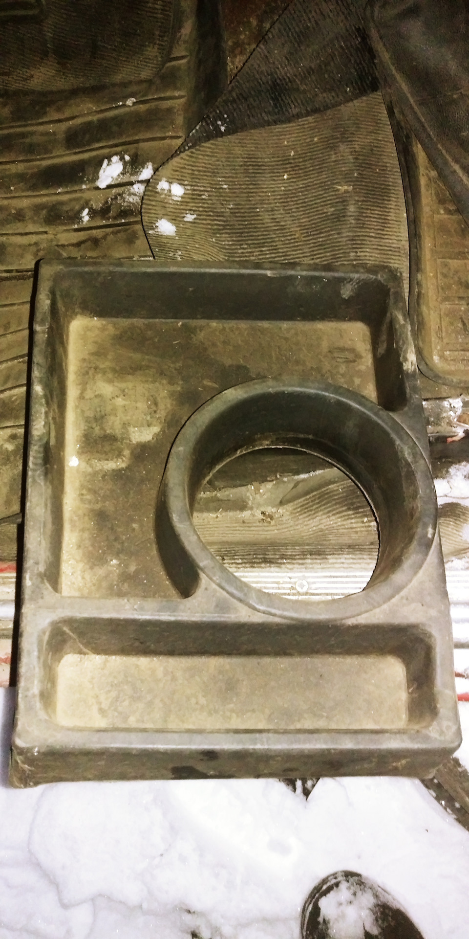 Мелочница / кардан бокс на кулису кпп / накладка тоннеля ваз 2101, 2102 ...