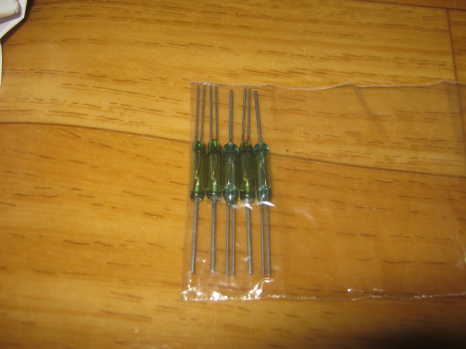 герконовые концевики дверей (продолжение) — Daewoo Nexia (N150), 1,5 л ...