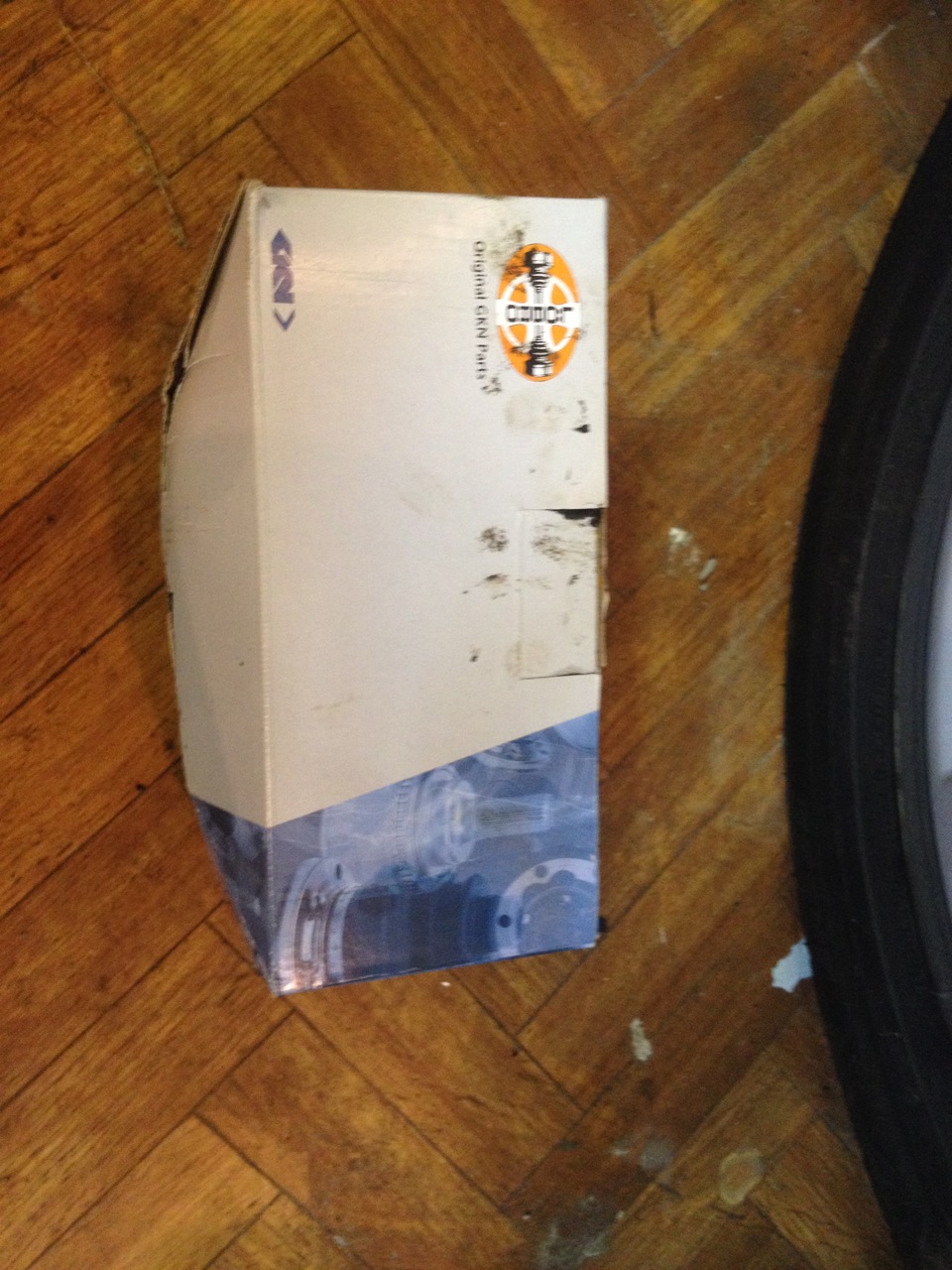 А вот и замена левого ШРУСа… — Volkswagen Passat B3, 2 л, 1991 года ...