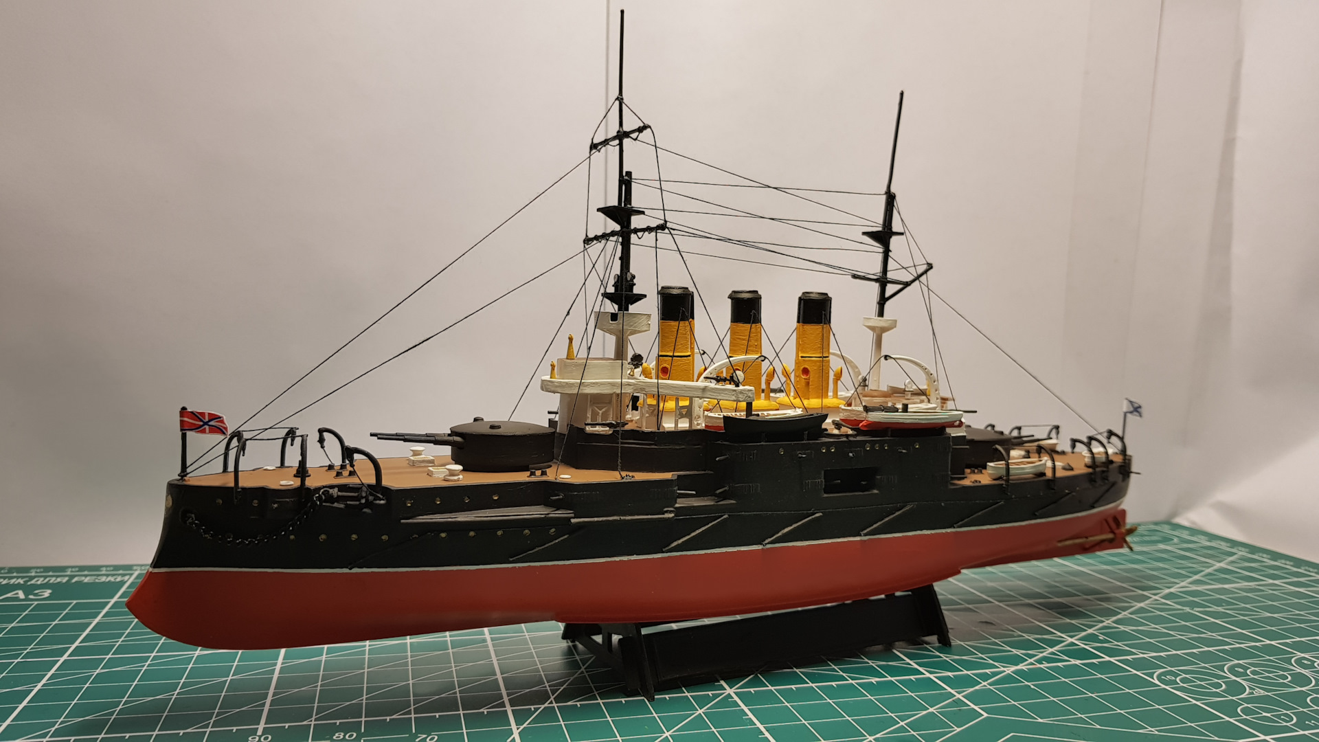 40003 ark-models 1/400 эскадренный броненосец "князь потёмкин-таврический". Эскадренный броненосец потемкин. Броненосец потемкин отзывы. Броненосец потемкин коктейль. Броненосец князь потёмкин-таврический 1905.