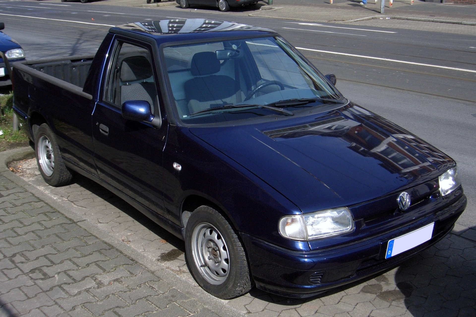 Volkswagen Caddy пикап