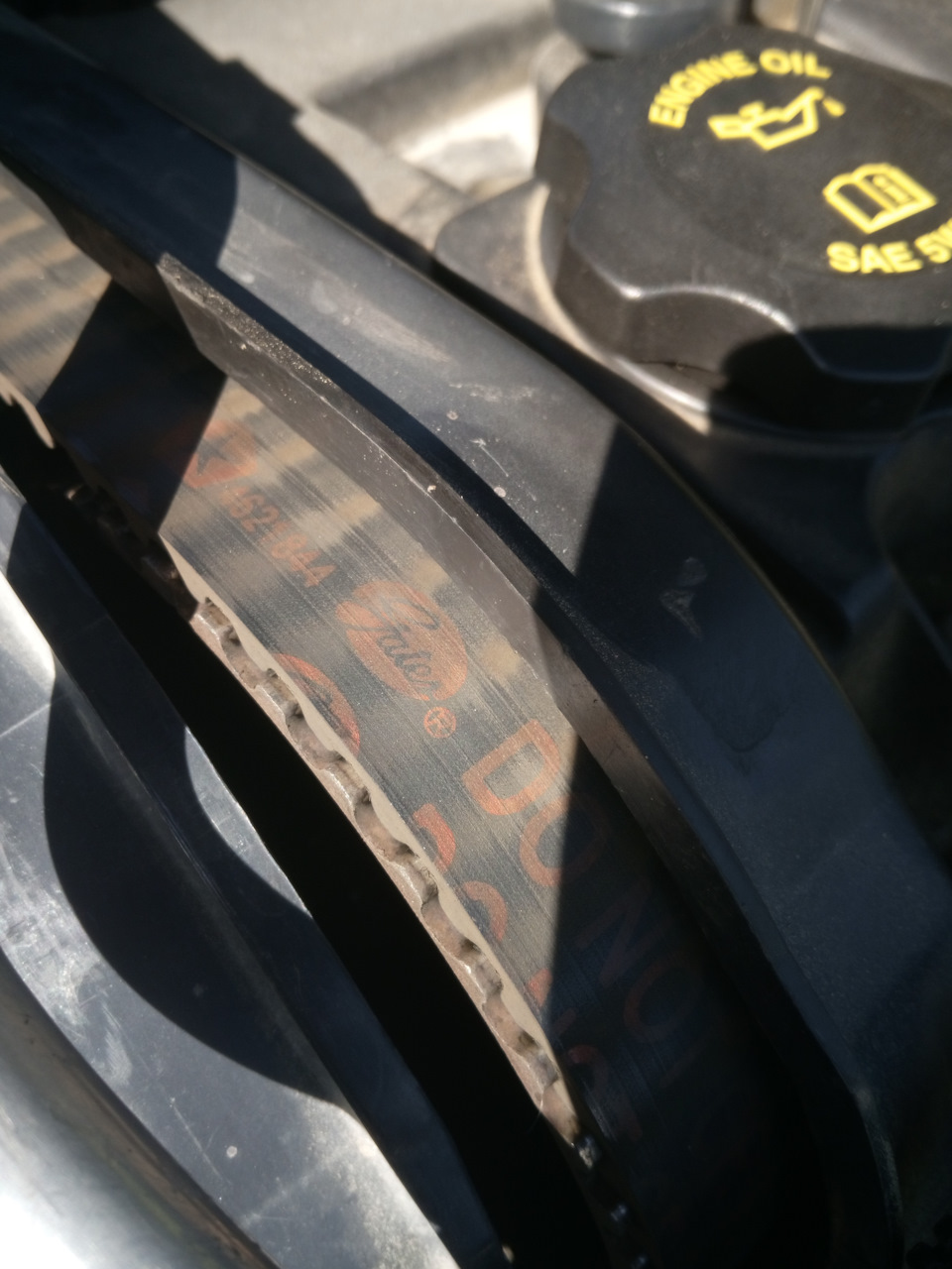 Замена натяжителя и ревизия ремня ГРМ — ГАЗ Сайбер, 2,4 л., 2008 года ...