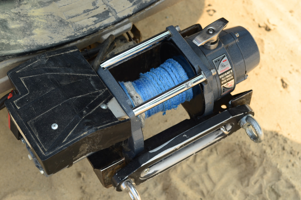 крепление троса к барабану — Mitsubishi Pajero (4G), 3 л, 2011 года ...