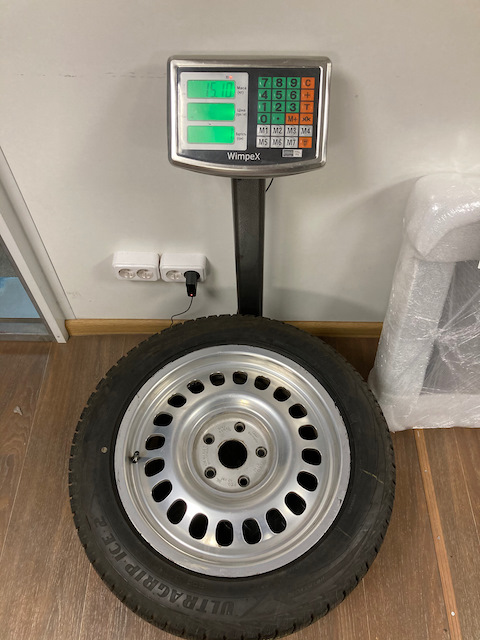 Фото в бортжурнале Volkswagen Passat B5. Запчасти на фото: B2033