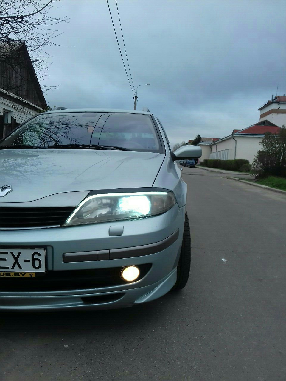 Куплю шторки на малышку! — Renault Laguna II, 1,9 л, 2001 года | тюнинг ...
