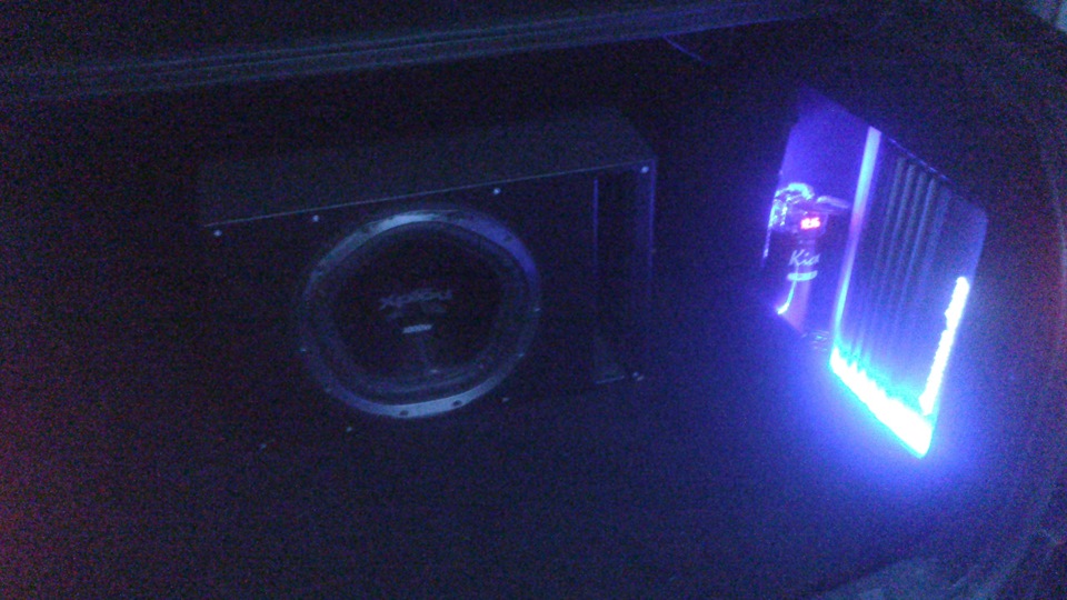 Моноблок Lightning Audio LA-2000MD для саба — Lada Гранта (1G), 1,6 л ...