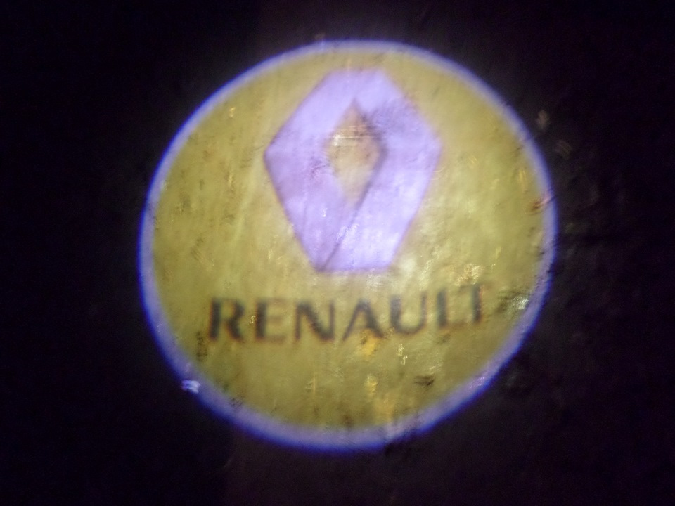 Подсветка дверей для Renault Duster (Рено Дастер) — Electro-kot.ru на ...
