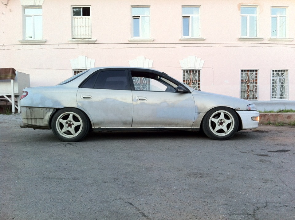 Занижение toyota carina e