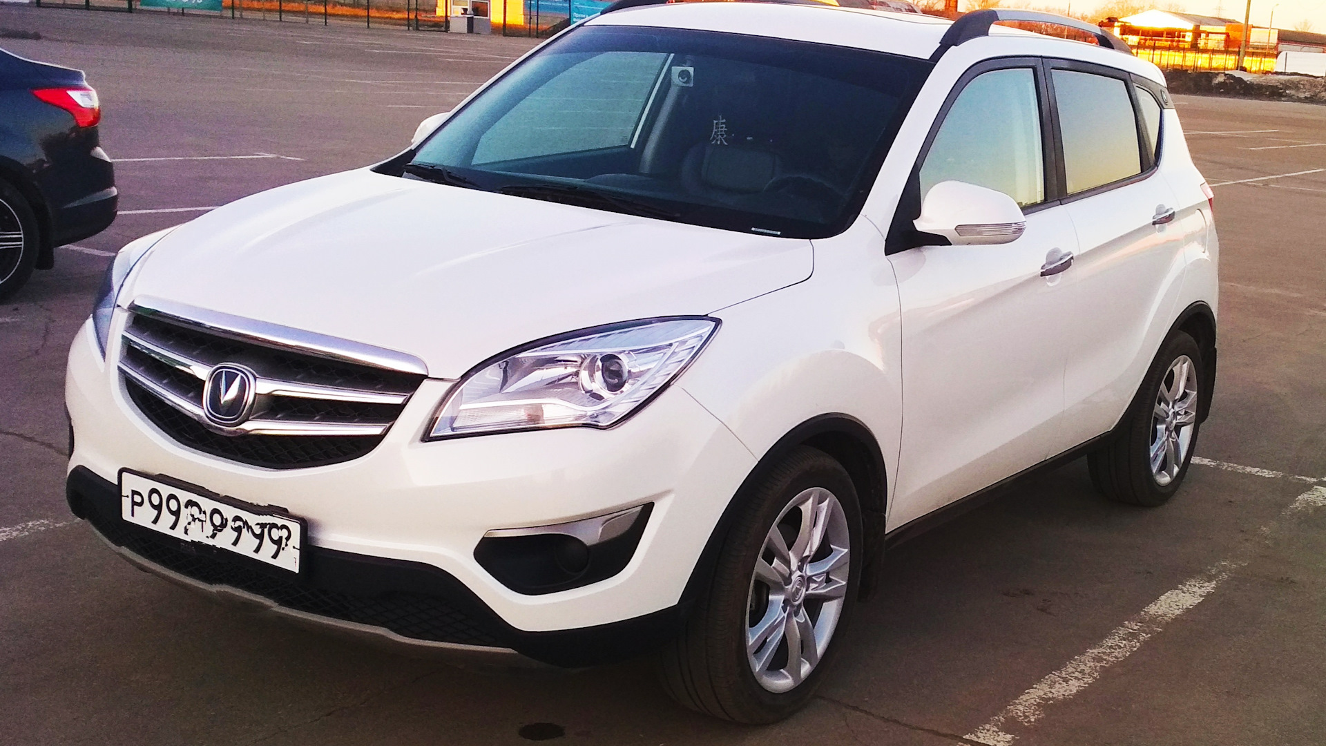 Changan cs35 2014. Чанган 35. Changan cs35. Чанган 35 фото.