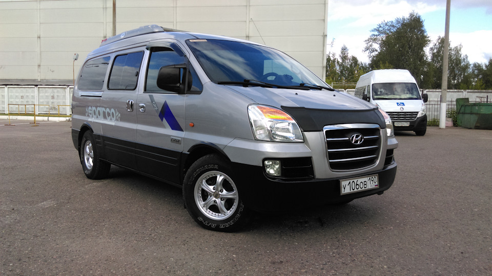 hyundai starex h1 2007г передние колодки