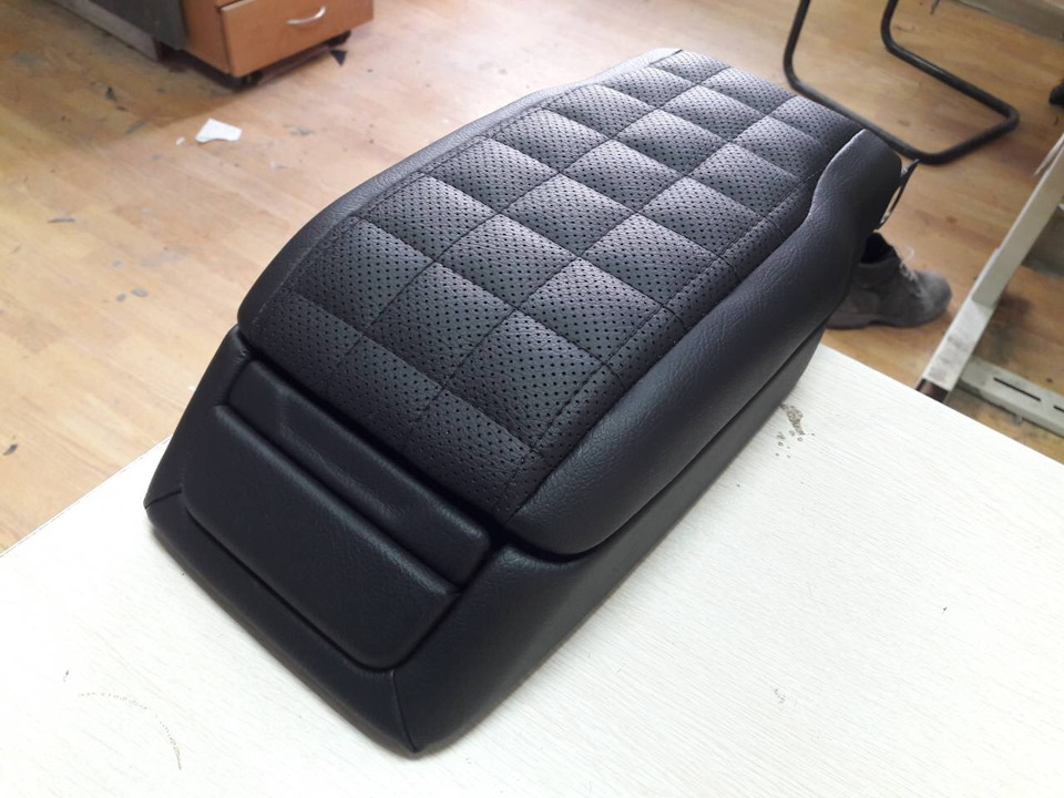 Нужна ваша помощь, СРОЧНО. - Mercedes-Benz E-class (W210), 4,3 л, 1999 года свои