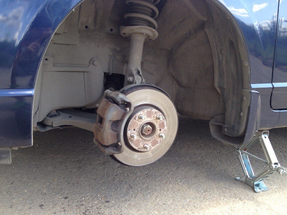 Покраска суппортов своими руками за 200р =)) — Honda Civic 4D (8G), 1,8 ...