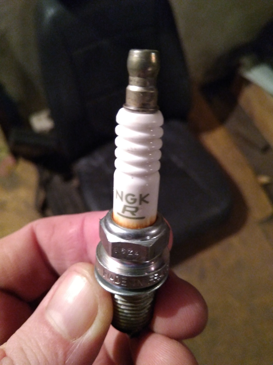 Lifan x60 свечи denso. Лифан х60 свечи k6rtc. Свечи lifan x60 torch. Свечи лифан x60 1. Свечи на лифан х60.