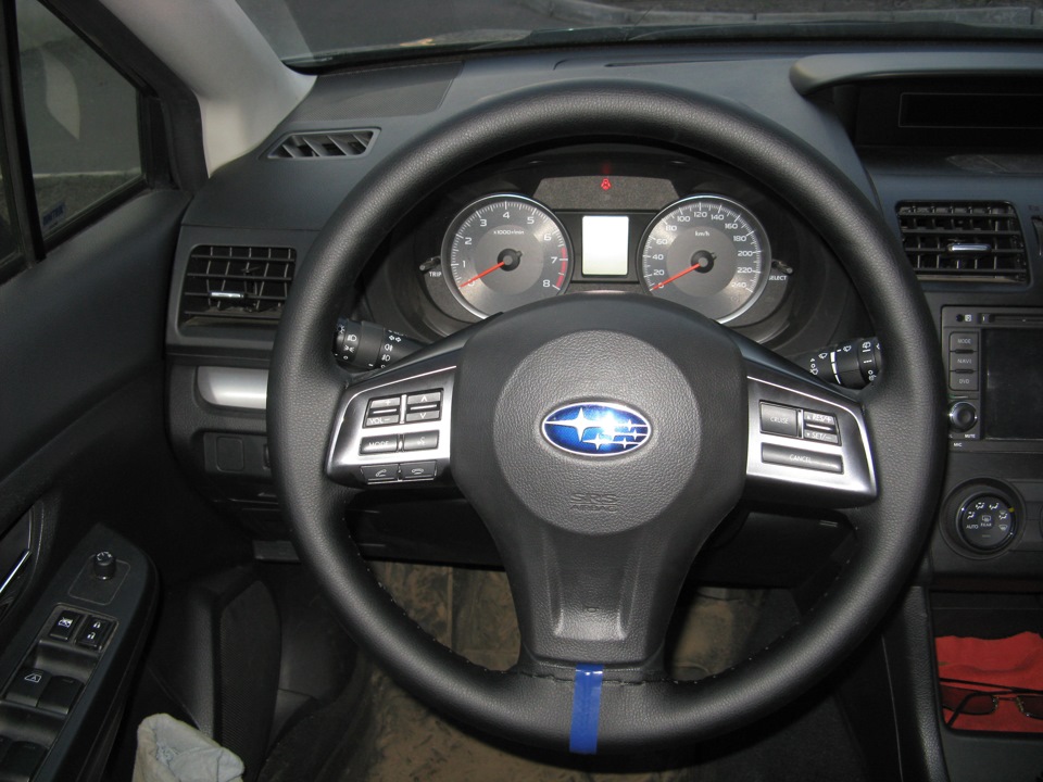Levorg руль. Руль Субару XV. Руль Субару XV 2011. Мультируль Субару Леворг. Руль Субару 2015.