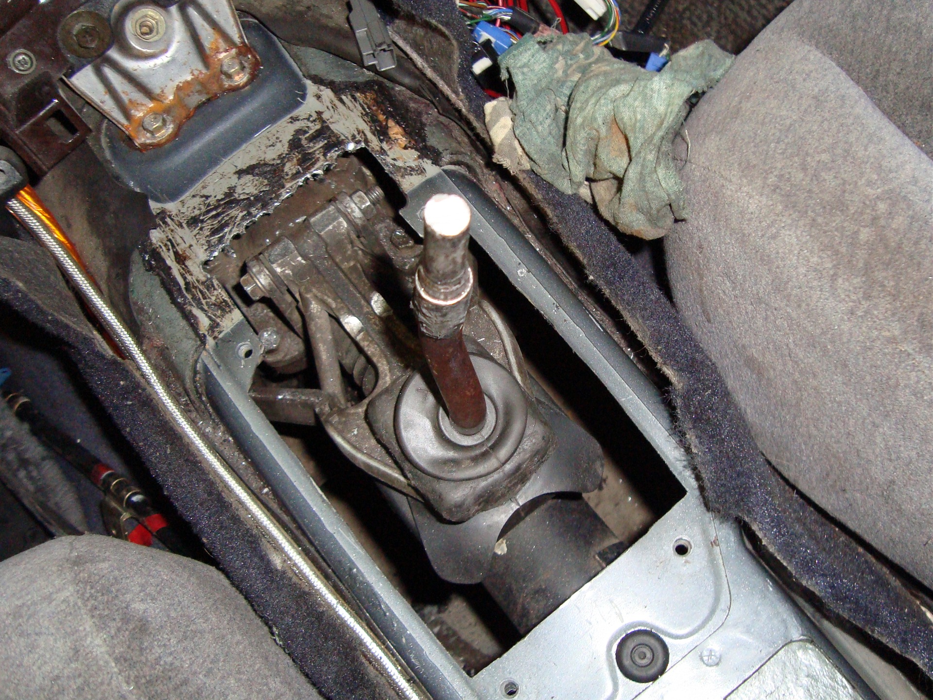 Installation of mechanics W58 - Toyota Mark II 25 L 1993