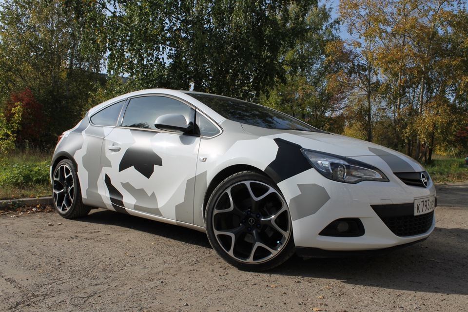 Opel Astra GTC РІРёРЅРёР»