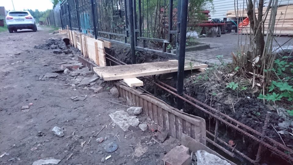 забор, опалубка и заливка … — Сообщество «DRIVE2 На Даче» на DRIVE2