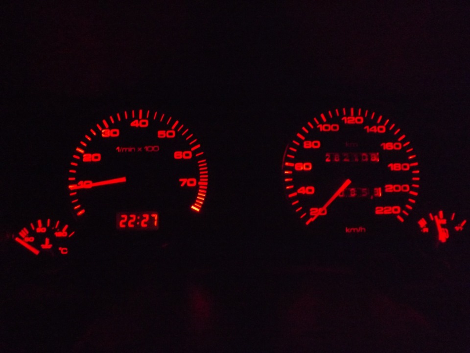 лампочки для приборной панели audi80